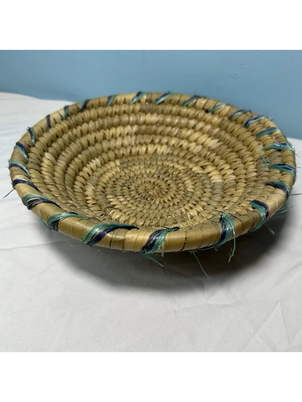 Vintage Round Coiled Grass Basket Hand Woven Decorative Bowl Boho Wall Decor